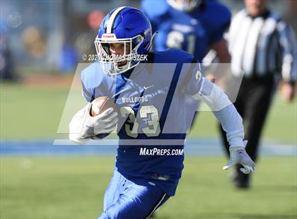 Thumbnail 1 in St. Thomas Aquinas vs Metuchen photogallery.