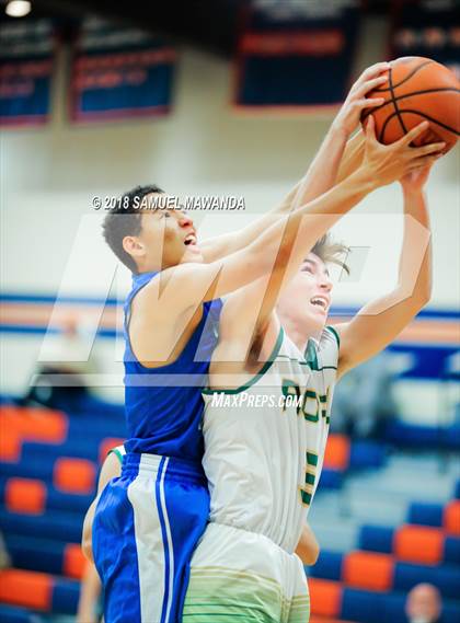 Thumbnail 2 in North Hollywood vs Royal (4th Annual West Valley Thanksgiving Tip-Off Classic) photogallery.