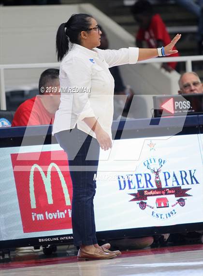 Thumbnail 2 in Summer Creek vs. Cypress Creek (McDonald's Texas invitational) photogallery.