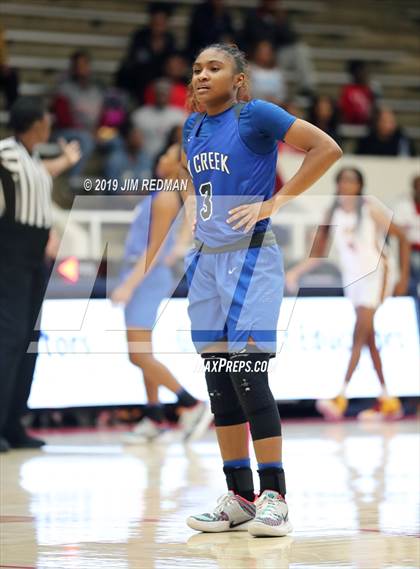 Thumbnail 2 in Summer Creek vs. Cypress Creek (McDonald's Texas invitational) photogallery.