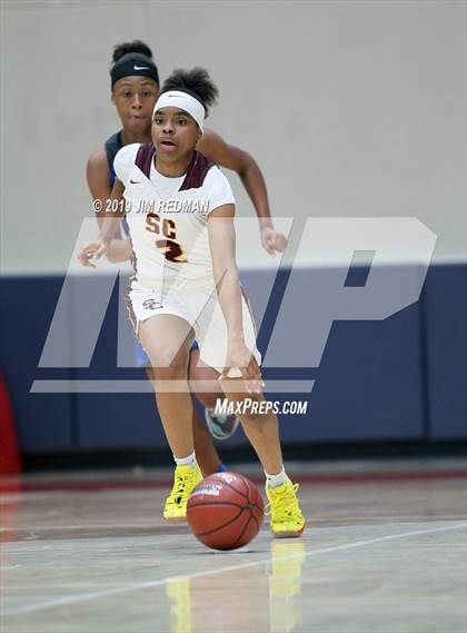 Thumbnail 2 in Summer Creek vs. Cypress Creek (McDonald's Texas invitational) photogallery.