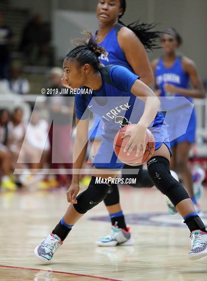 Thumbnail 3 in Summer Creek vs. Cypress Creek (McDonald's Texas invitational) photogallery.