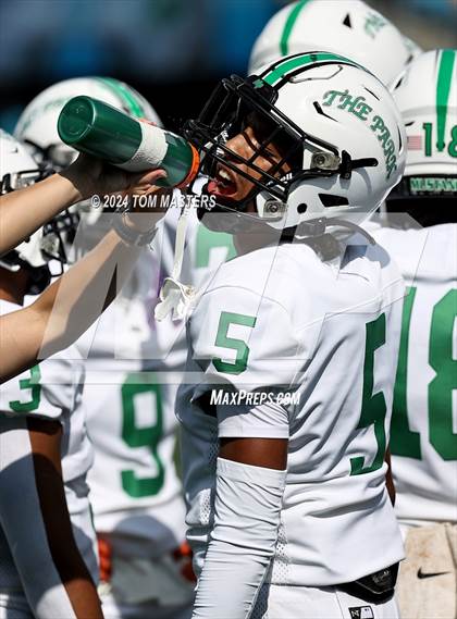 Thumbnail 1 in Myers Park vs. Independence photogallery.