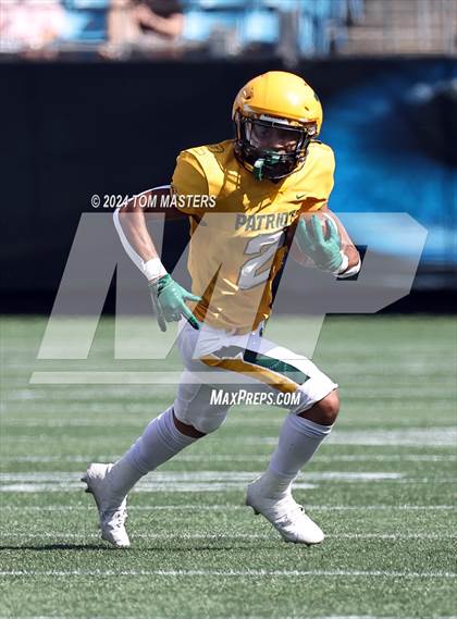Thumbnail 3 in Myers Park vs. Independence photogallery.