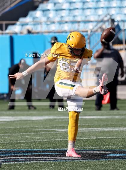Thumbnail 2 in Myers Park vs. Independence photogallery.