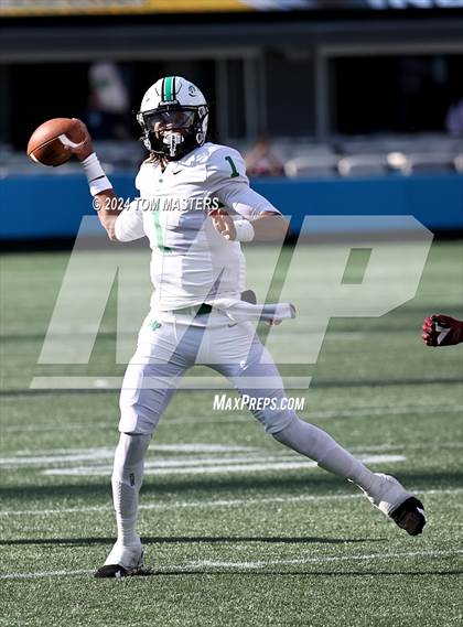 Thumbnail 1 in Myers Park vs. Independence photogallery.