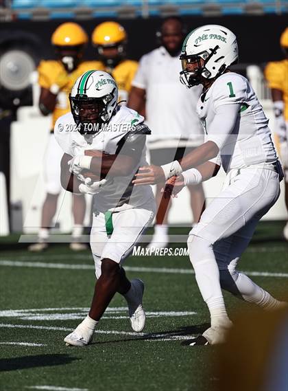 Thumbnail 1 in Myers Park vs. Independence photogallery.