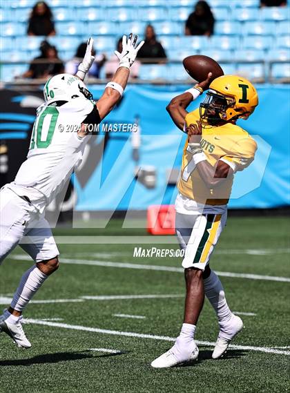 Thumbnail 3 in Myers Park vs. Independence photogallery.