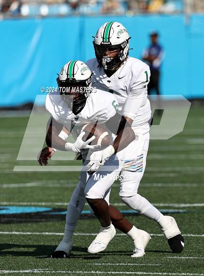 Thumbnail 2 in Myers Park vs. Independence photogallery.