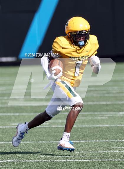 Thumbnail 3 in Myers Park vs. Independence photogallery.