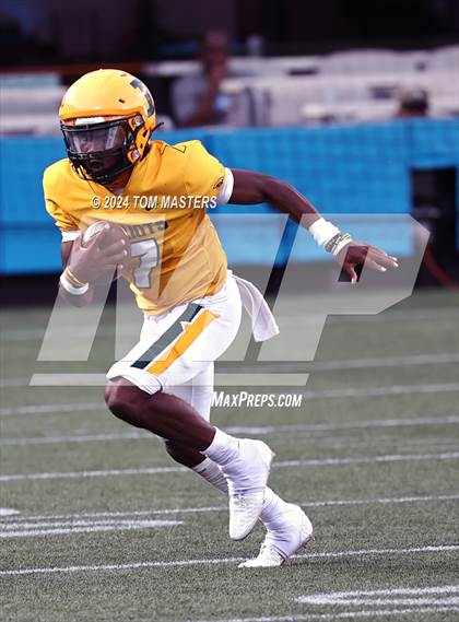 Thumbnail 3 in Myers Park vs. Independence photogallery.
