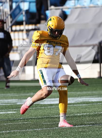 Thumbnail 2 in Myers Park vs. Independence photogallery.