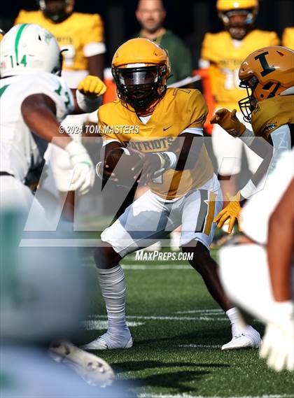 Thumbnail 2 in Myers Park vs. Independence photogallery.