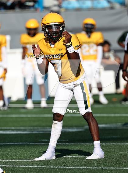 Thumbnail 3 in Myers Park vs. Independence photogallery.