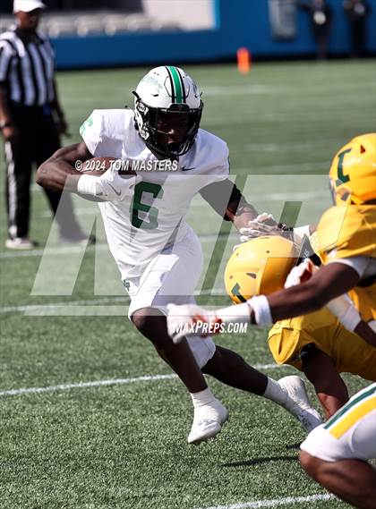 Thumbnail 2 in Myers Park vs. Independence photogallery.