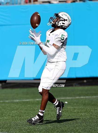 Thumbnail 2 in Myers Park vs. Independence photogallery.