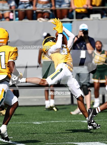 Thumbnail 3 in Myers Park vs. Independence photogallery.