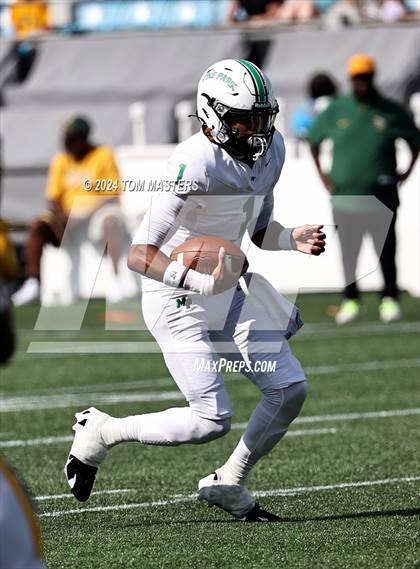 Thumbnail 1 in Myers Park vs. Independence photogallery.