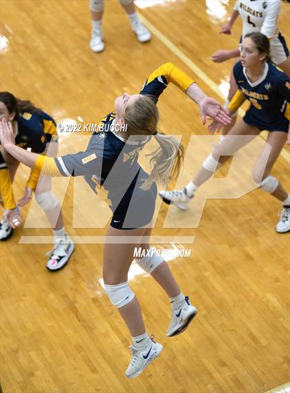 Thumbnail 3 in Oxford @ Lake Orion (Lake Orion Varsity Dragon Invite) photogallery.