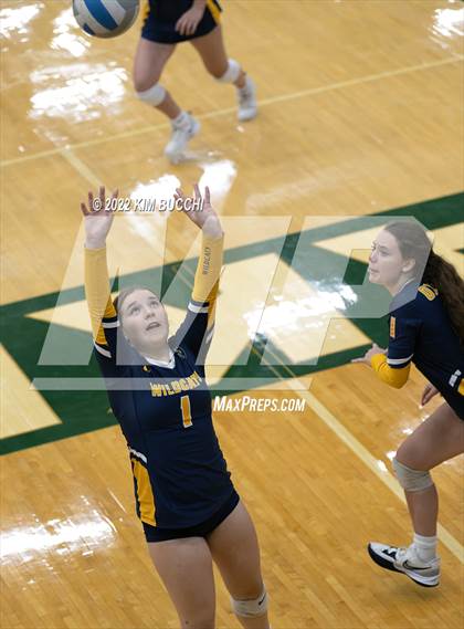 Thumbnail 1 in Oxford @ Lake Orion (Lake Orion Varsity Dragon Invite) photogallery.
