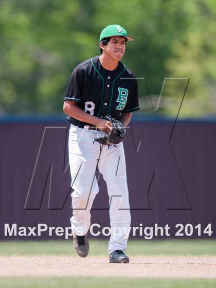 Thumbnail 2 in Adams vs Rowlett photogallery.