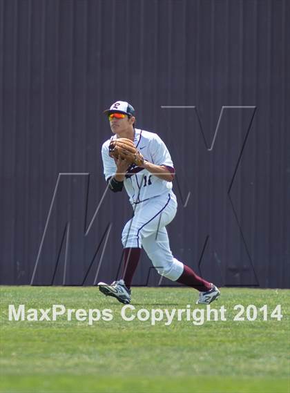 Thumbnail 3 in Adams vs Rowlett photogallery.