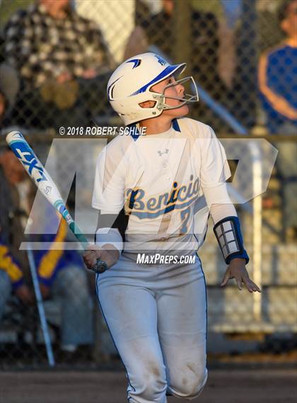 Thumbnail 2 in Vanden vs. Benicia (D3 CIF SJS Final Game 2) photogallery.