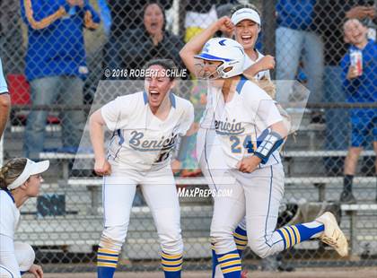 Thumbnail 3 in Vanden vs. Benicia (D3 CIF SJS Final Game 2) photogallery.