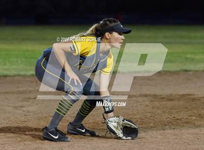 Thumbnail 3 in Vanden vs. Benicia (D3 CIF SJS Final Game 2) photogallery.