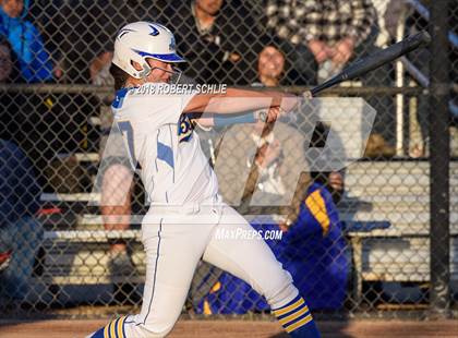 Thumbnail 2 in Vanden vs. Benicia (D3 CIF SJS Final Game 2) photogallery.