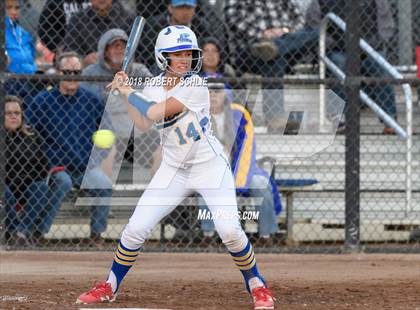 Thumbnail 3 in Vanden vs. Benicia (D3 CIF SJS Final Game 2) photogallery.