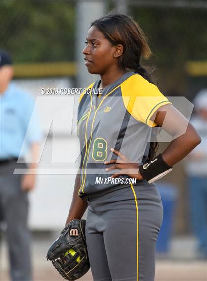 Thumbnail 2 in Vanden vs. Benicia (D3 CIF SJS Final Game 2) photogallery.