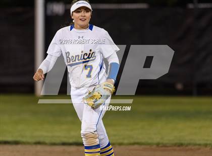 Thumbnail 1 in Vanden vs. Benicia (D3 CIF SJS Final Game 2) photogallery.