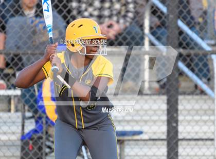 Thumbnail 3 in Vanden vs. Benicia (D3 CIF SJS Final Game 2) photogallery.