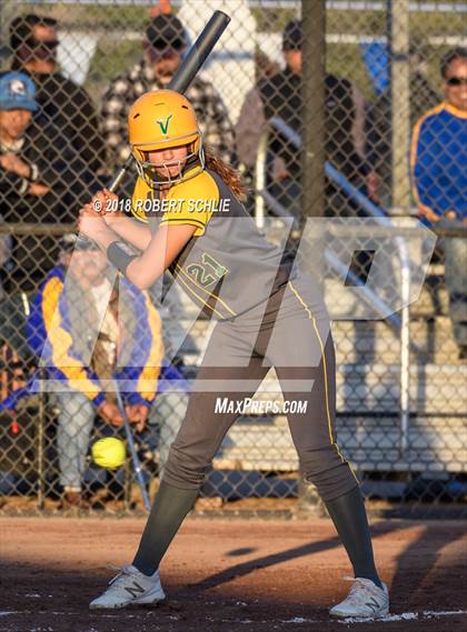 Thumbnail 3 in Vanden vs. Benicia (D3 CIF SJS Final Game 2) photogallery.