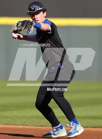 Thumbnail 3 in South Plainfield vs Dayton [Jonathan] (TD Bank Ballpark) photogallery.