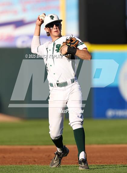 Thumbnail 2 in South Plainfield vs Dayton [Jonathan] (TD Bank Ballpark) photogallery.