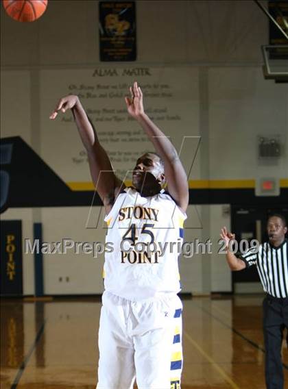 Thumbnail 2 in Killeen @ Stony Point photogallery.