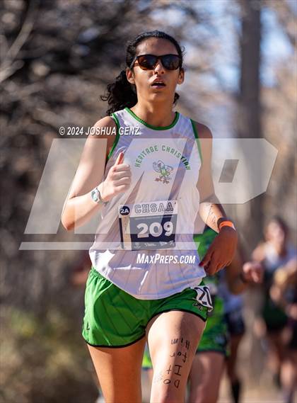 Thumbnail 2 in CHSAA 2A Cross Country Final photogallery.