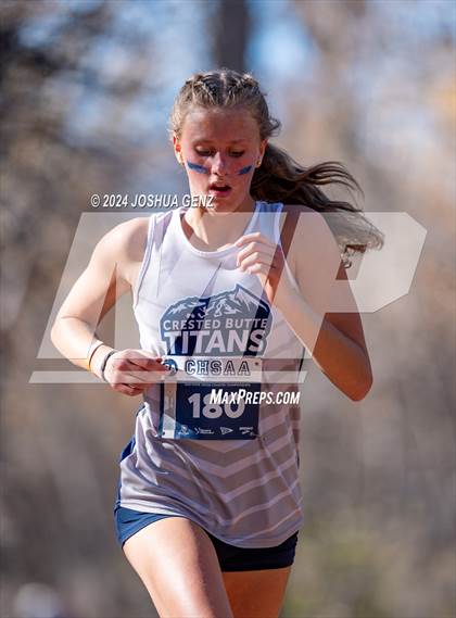 Thumbnail 2 in CHSAA 2A Cross Country Final photogallery.