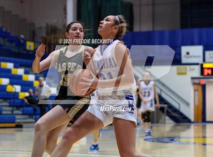Thumbnail 1 in Evansville Memorial vs. Jasper (Niehause Classic) photogallery.