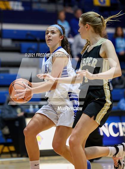 Thumbnail 2 in Evansville Memorial vs. Jasper (Niehause Classic) photogallery.
