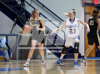 Thumbnail 3 in Evansville Memorial vs. Jasper (Niehause Classic) photogallery.