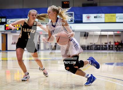 Thumbnail 2 in Evansville Memorial vs. Jasper (Niehause Classic) photogallery.
