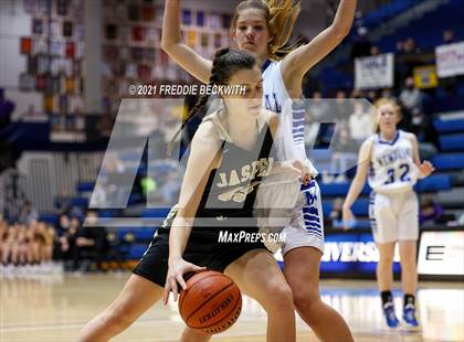 Thumbnail 1 in Evansville Memorial vs. Jasper (Niehause Classic) photogallery.
