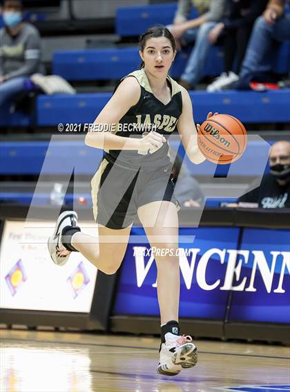 Thumbnail 2 in Evansville Memorial vs. Jasper (Niehause Classic) photogallery.