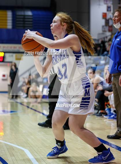 Thumbnail 2 in Evansville Memorial vs. Jasper (Niehause Classic) photogallery.