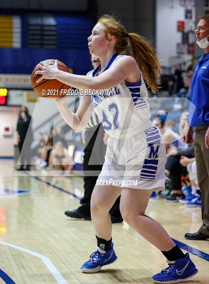 Thumbnail 1 in Evansville Memorial vs. Jasper (Niehause Classic) photogallery.