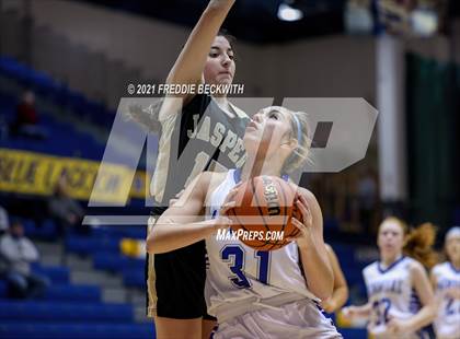 Thumbnail 3 in Evansville Memorial vs. Jasper (Niehause Classic) photogallery.