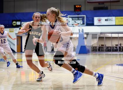 Thumbnail 2 in Evansville Memorial vs. Jasper (Niehause Classic) photogallery.